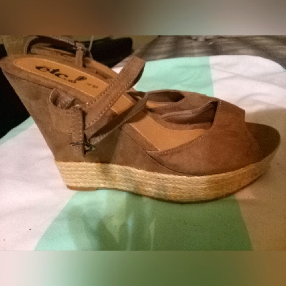 ECT! Tan Suede Wedge Heels Size 10